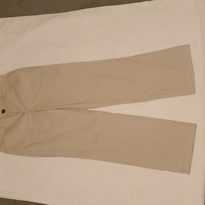 Briggs women’s khaki pants size 10 preowned